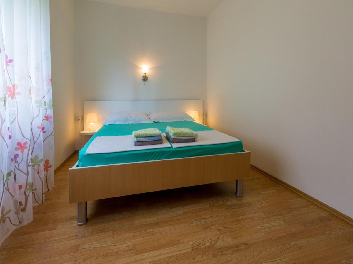 Apartment Mia Crikvenica Exterior photo